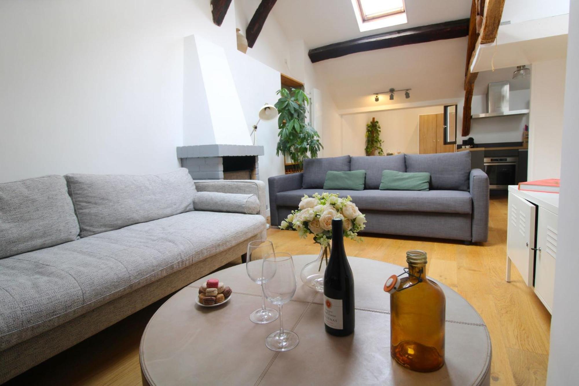 Le Penthouse Temple Apartment Paris